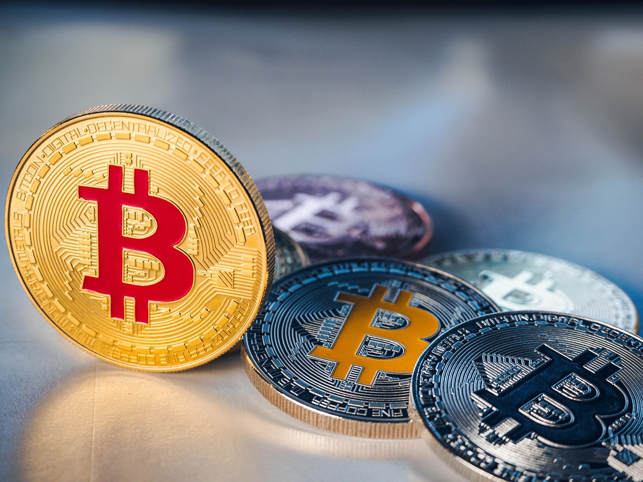 投资比特币和以太币哪个比较赚钱？Glassnode数据：BTC连续2年胜出